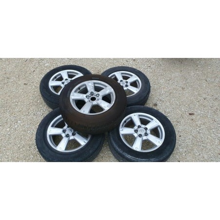 Dettagli su   5x CERCHI IN LEGA CON GOMME TOYOTA RAV 4 INTERASSE 5x114,3 DA 17 POLLICI