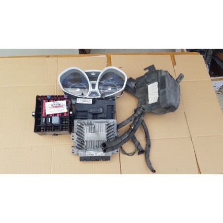 FORD FIESTA MK7 6 SERIE KIT ACCENSIONE AVVIAMENTO ECU MOTORE