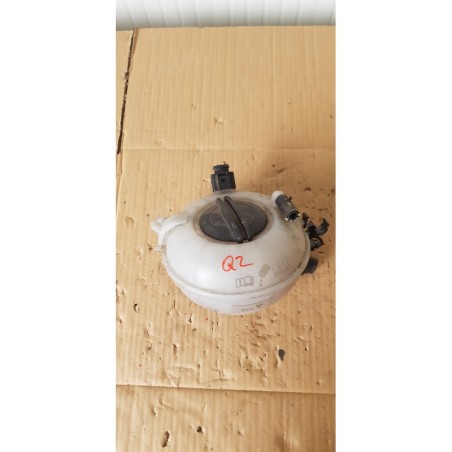 AUDI Q2 GA VASCHETTA ACQUA RADIATORE BOCCIA LIQUIDO SERBATOIO