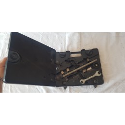 MITSUBISHI PAJERO V60 CASSETTA SET ATTREZZI CHIAVI PORTELLONE POST