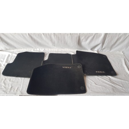 SKODA FABIA NJ3 SET TAPPETINI TAPPETI ANTERIORI POSTERIORI DX SX