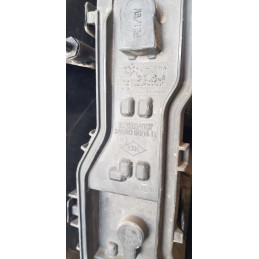 DACIA DOKKER FANALE FANALI FARO FARI PORTALAMPADA STOP POSTERIORE DX