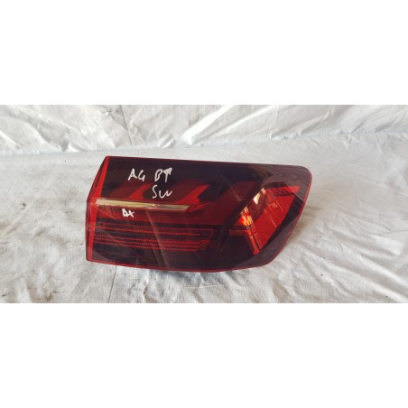 AUDI A4 B9 8W RESTYLING FANALE FARO STOP POSTERIORE DESTRO LED