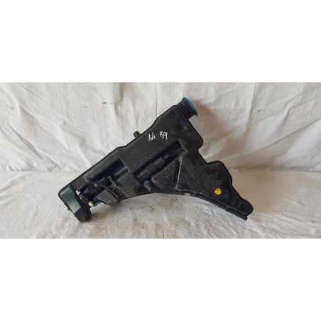AUDI A4 B9 8W REST. VASCHETTA ACQUA TERGI LAVAVETRI BOCCIA ACQUA