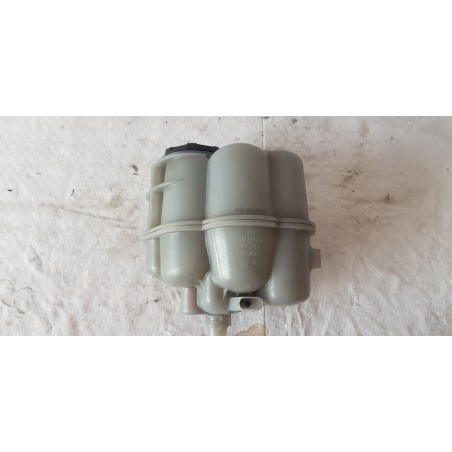 AUDI A4 B9 8W RESTYLING VASCHETTA SERBATOIO ACQUA LIQUIDO RAFFRED