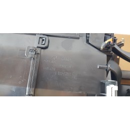 AUDI A4 B9 8W SOSTEGNO STUDA ARIA CALDA FREDDO MOTORINO VENTILAZIONE