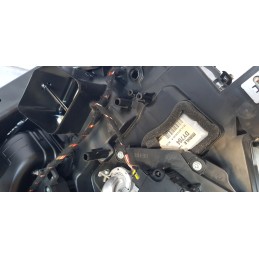 AUDI A4 B9 8W SOSTEGNO STUDA ARIA CALDA FREDDO MOTORINO VENTILAZIONE