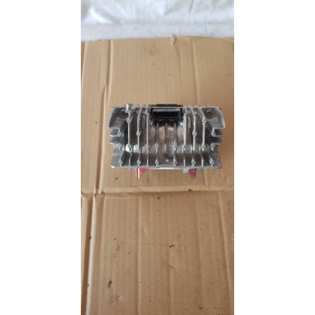 AUDI A4 B9 8W CENTRALINA CONTROLLO MODULO ELETTRONICO FARO