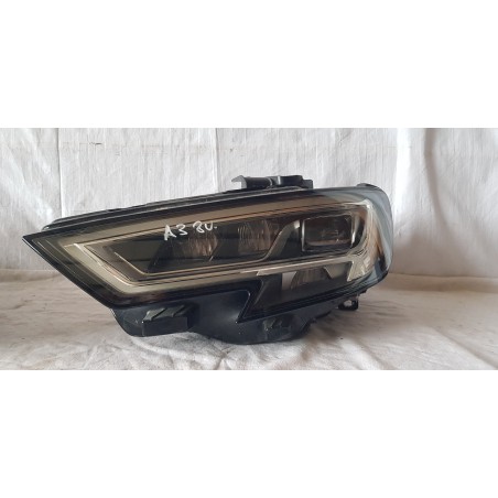AUDI A3 8V RESTYLING PROIETTORE FARO FANALE FANALI FARI LED SINISTRO