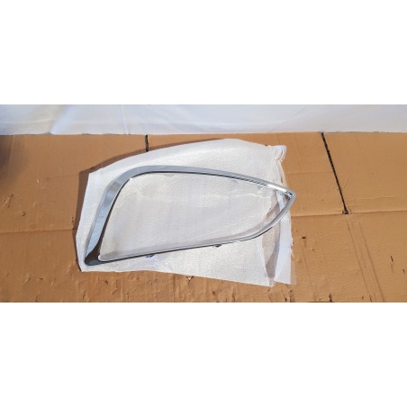 TOYOTA YARIS P1 MODANATURA BUMPER PARAURTI ANTERIORE SINISTRA