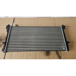 VOLKSWAGEN GOLF 7 RADIATORE ACQUA RAFFRED MAGNETI MARELLI BM1662 1.4 BENZ