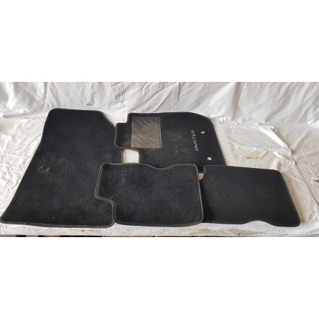 DACIA DUSTER 2S REST. SET TAPPETINI MOQUETTE ANT POST DX SX ORIGINALI
